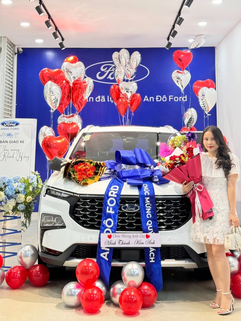 Chị Kim Anh tậu Ford Territory